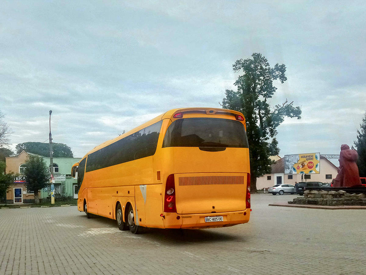 Львовская область, Irizar PB 15-3,7 № BC 4825 OE