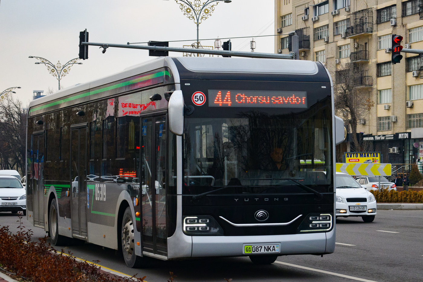 Узбекистан, Yutong ZK6126BEVG № 05319