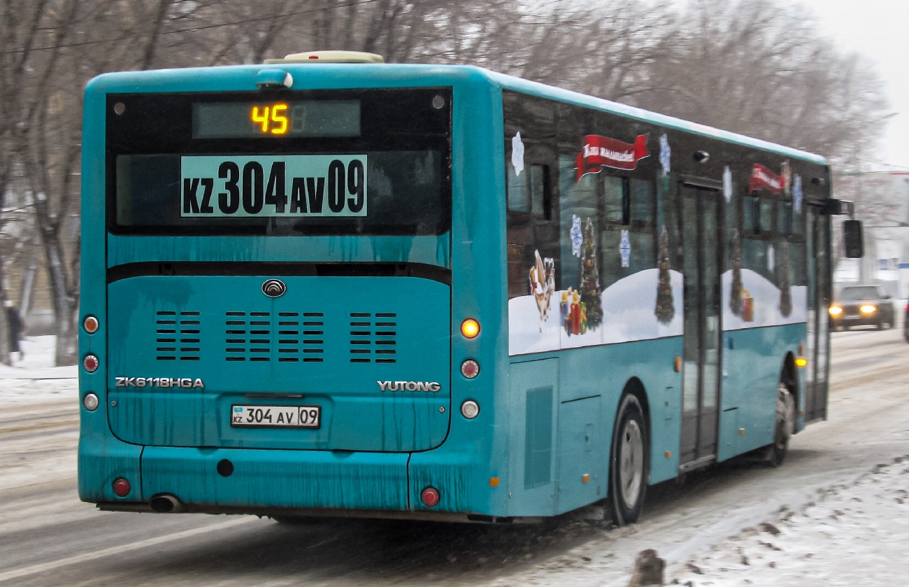 Карагандинская область, Yutong ZK6118HGA (QazTehna) № 304 AV 09