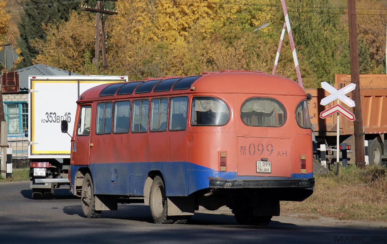 Восточно-Казахстанская область, ПАЗ-672М № 099 AH 16