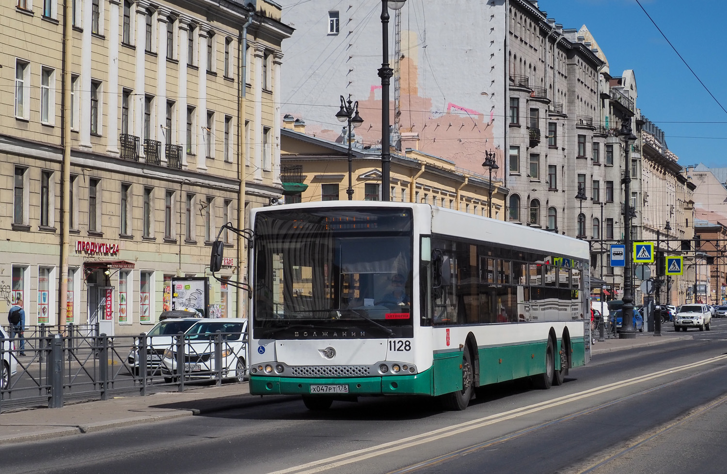 Санкт-Петербург, Волжанин-6270.06 