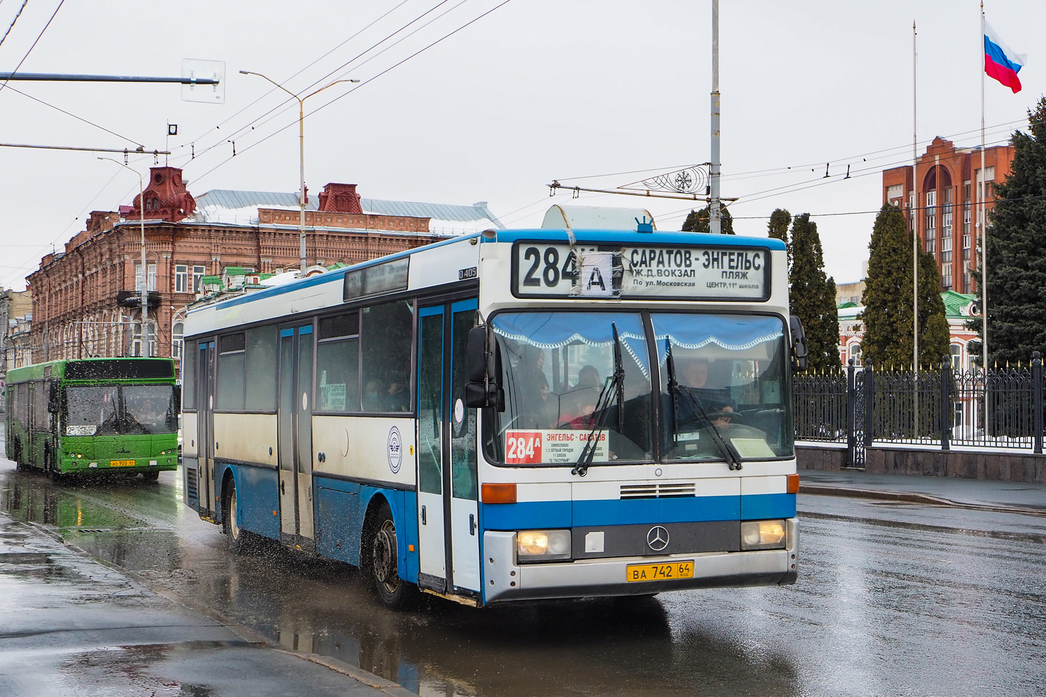 Саратовская область, Mercedes-Benz O405 № ВА 742 64