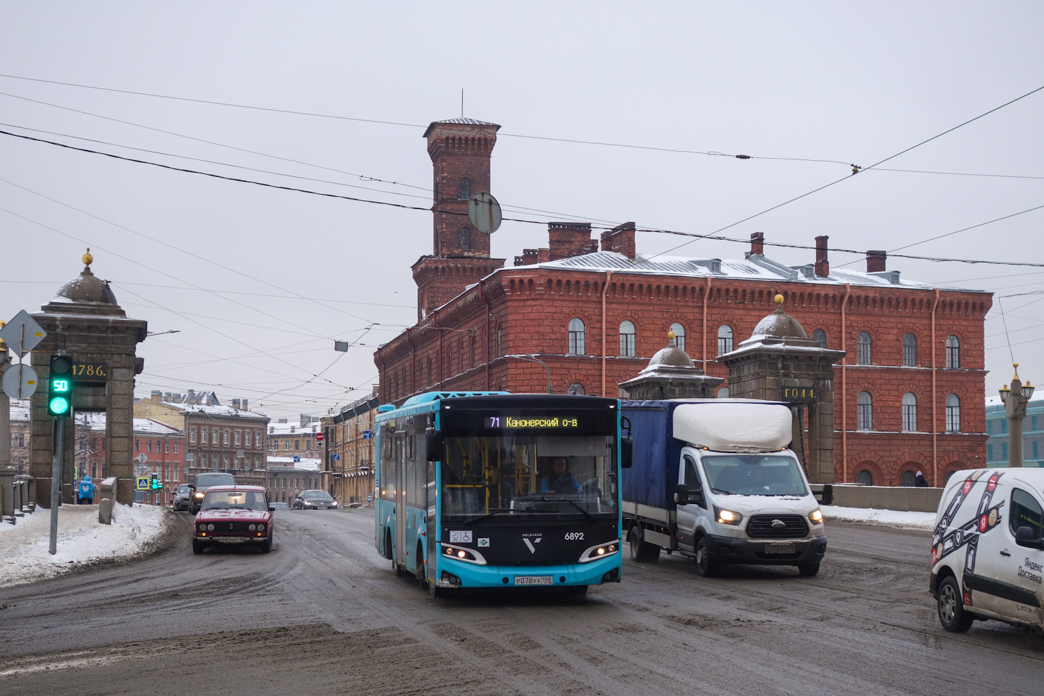 Санкт-Петербург, Volgabus-4298.G4 (LNG) № 6892