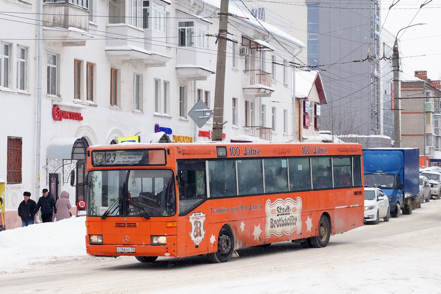 Vladimir region, Mercedes-Benz O405 Nr. О 766 НС 33