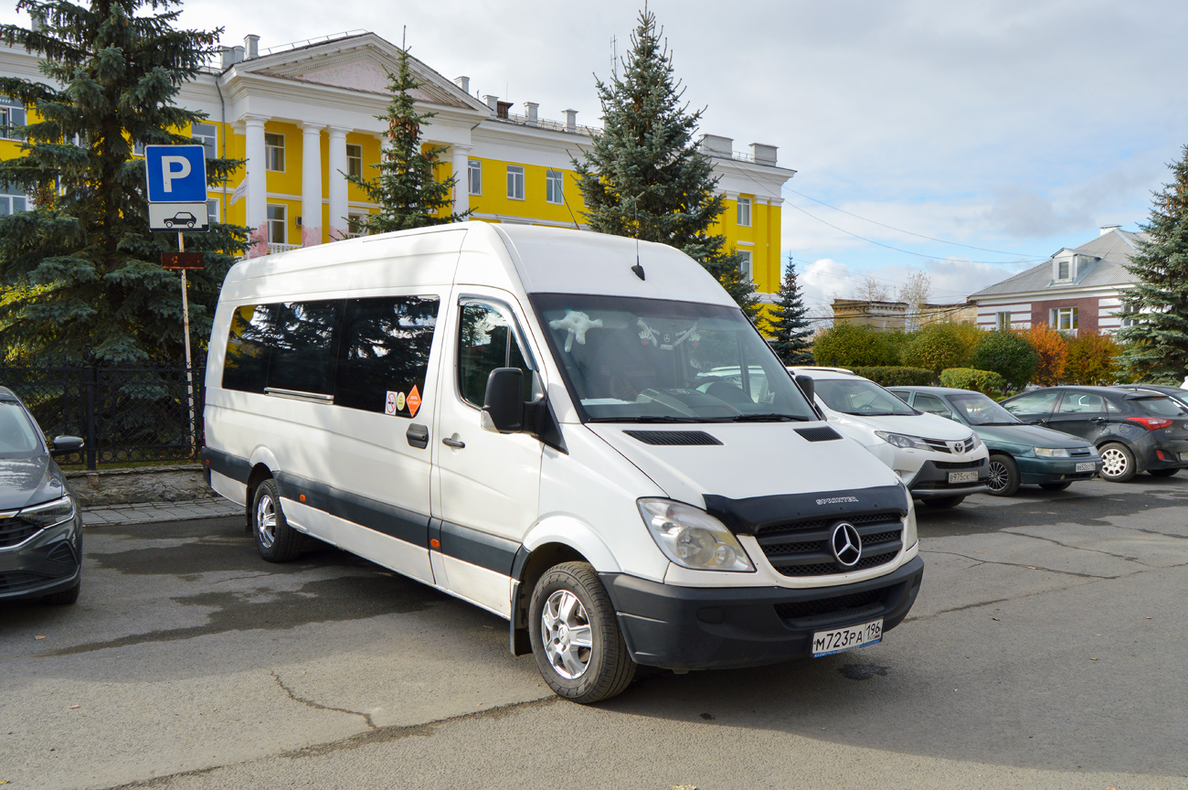 Sverdlovsk region, Mercedes-Benz Sprinter W906 311CDI č. М 723 РА 196