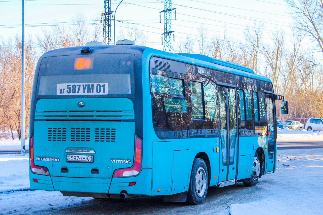 Карагандинская область, Yutong ZK6852HG (СарыаркаАвтоПром) № 587 YM 01