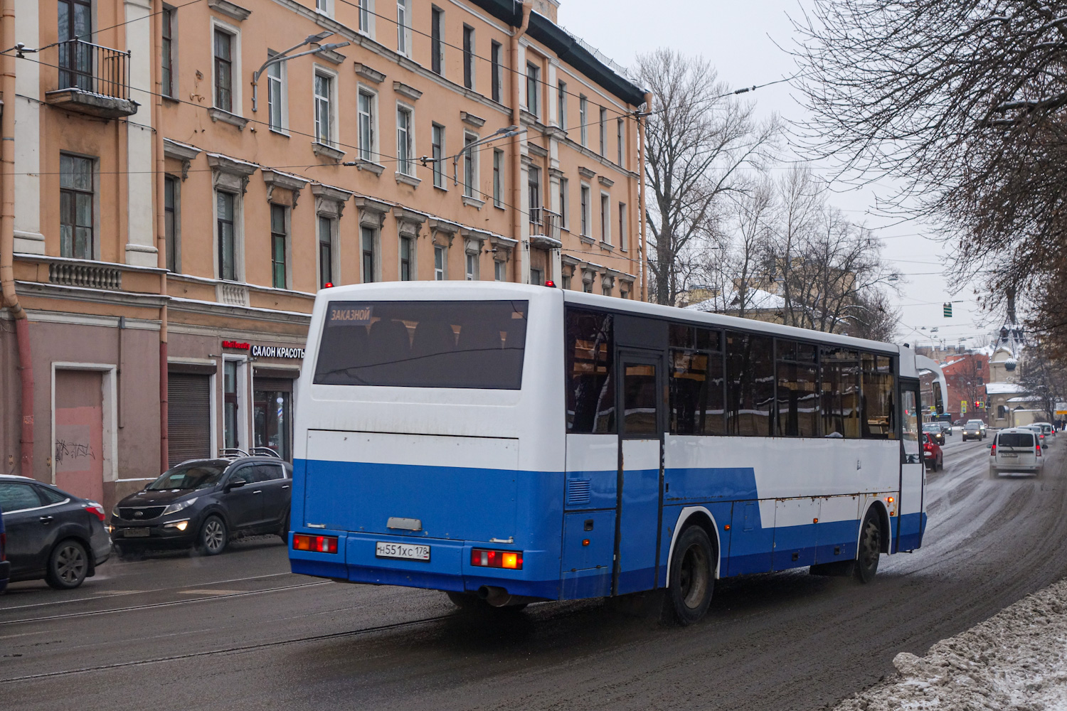 Sankt Petersburg, KAvZ-4238-01 Nr. Н 551 ХС 178