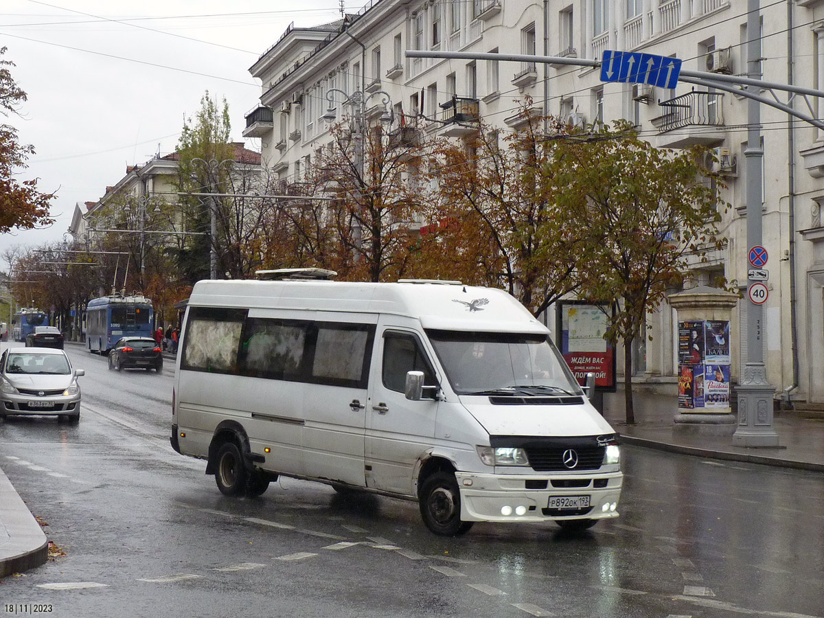 Севастополь, Mercedes-Benz Sprinter W904 410D № Р 892 ОК 193