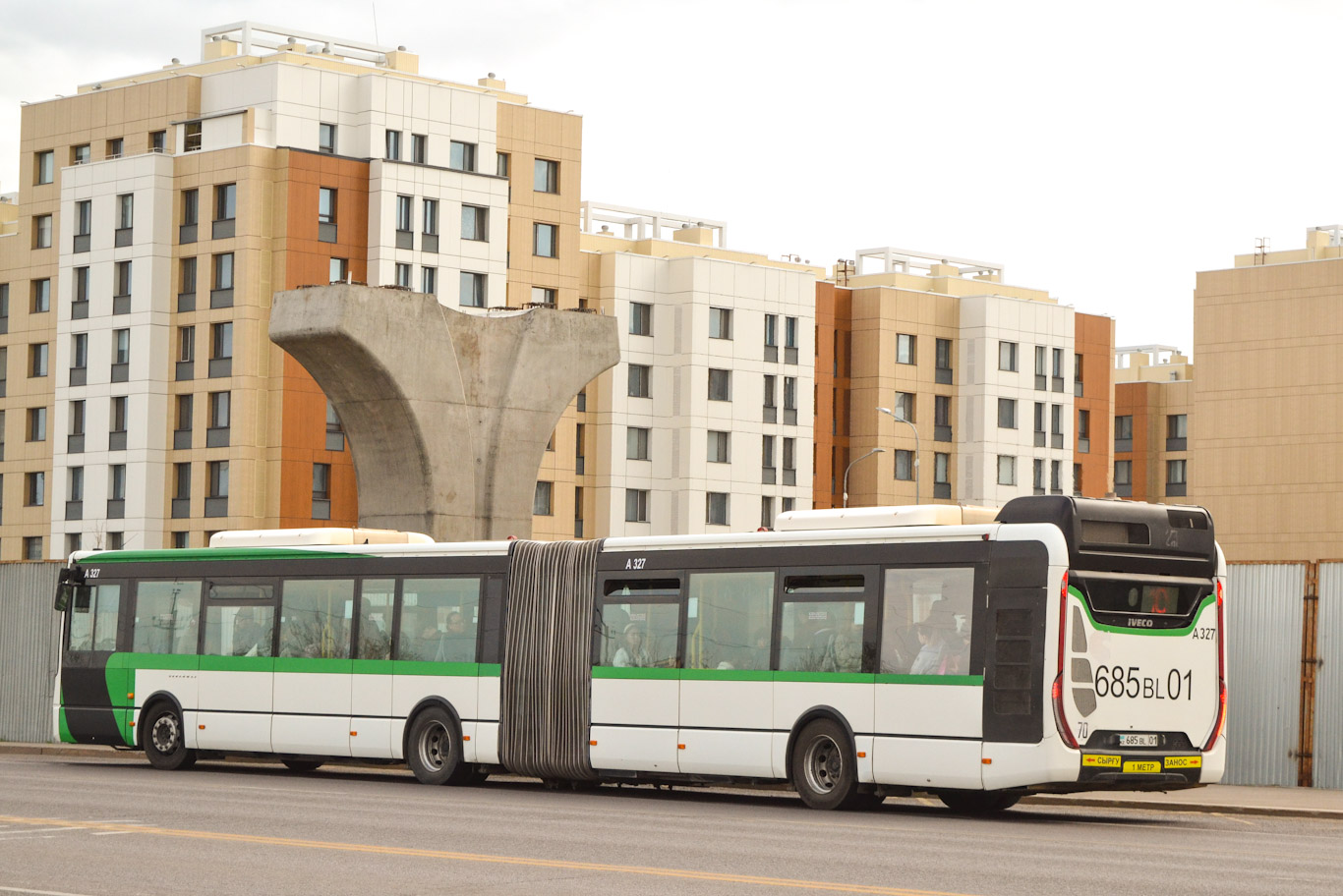 Астана, IVECO Urbanway 18M (СарыаркаАвтоПром) № A327