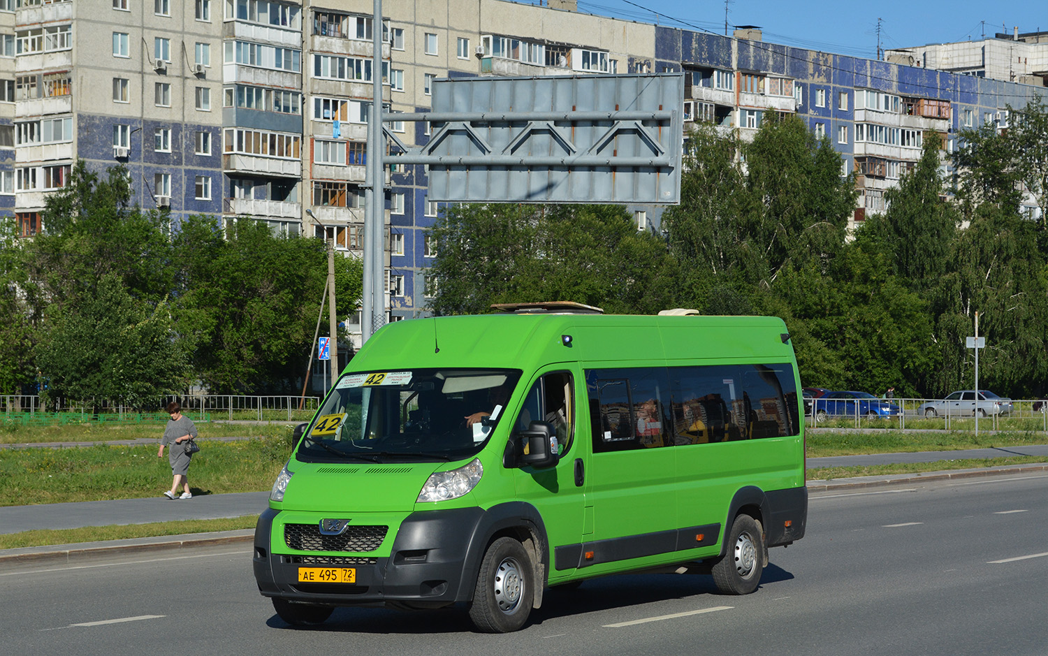 Tumen region, Nizhegorodets-2227SK (Peugeot Boxer) № АЕ 495 72