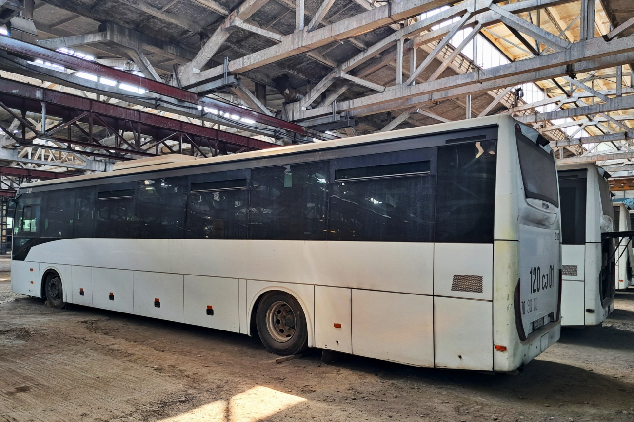 Астана, IVECO Crossway LINE 13M (СарыаркаАвтоПром) № Z102; Астана, IVECO Crossway LINE 13M (СарыаркаАвтоПром) № Z107