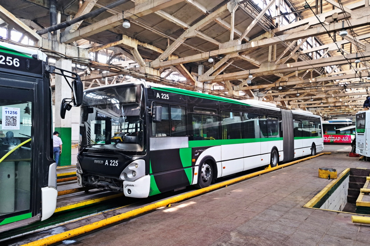 Астана, Irisbus Citelis 18M № A225; Астана — Автопарки