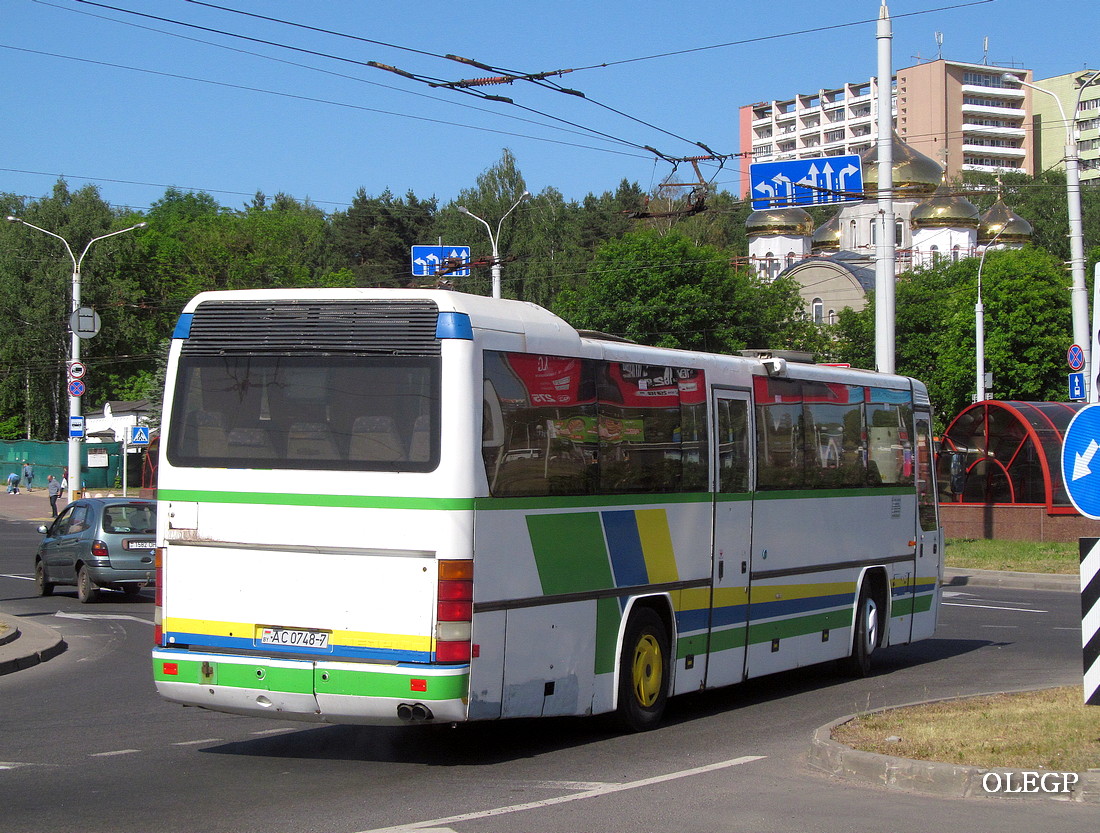 Μινσκ, Neoplan N316Ü Transliner # АС 0748-7