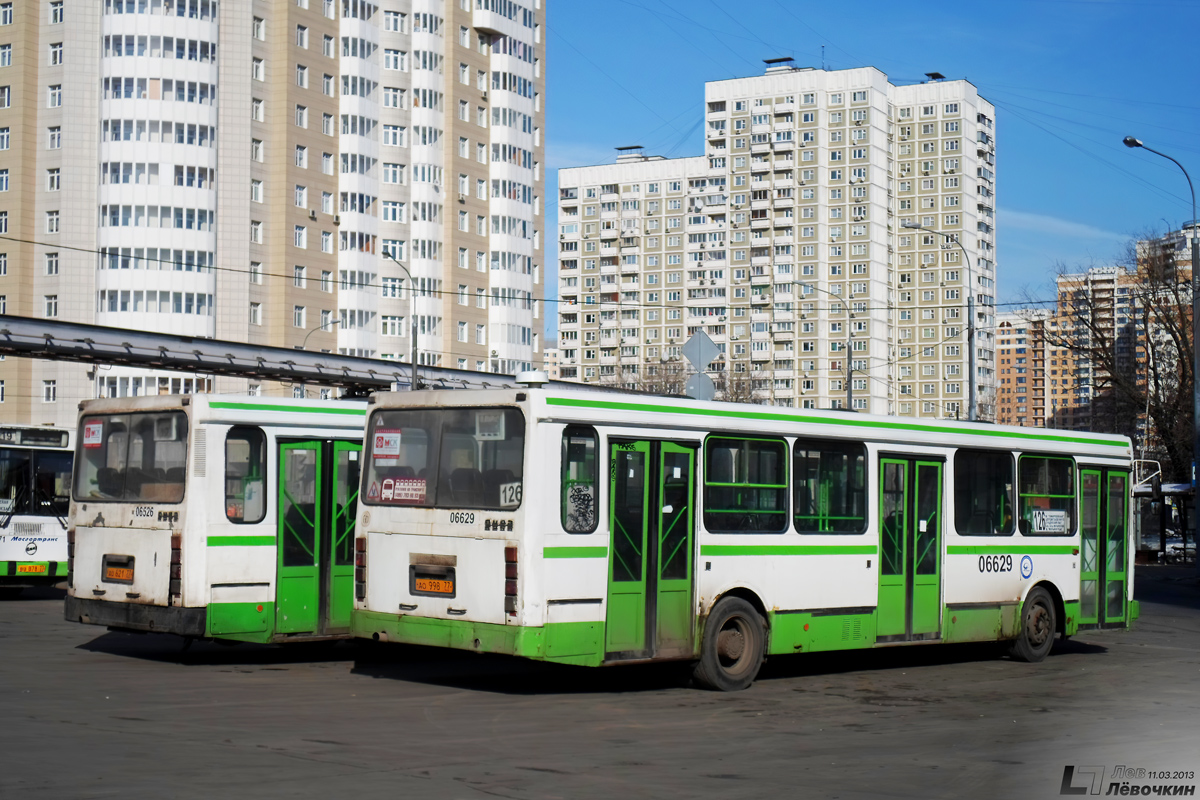 Moskva, LiAZ-5256.25 č. 06629