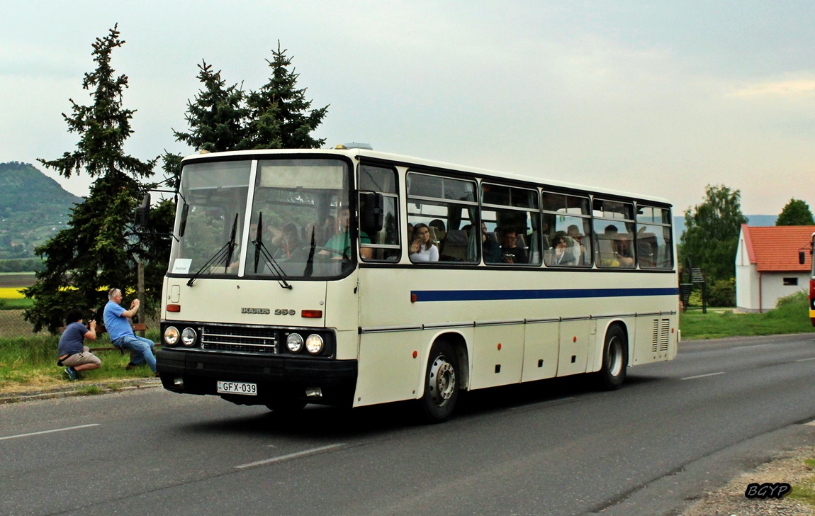 Угорщина, Ikarus 256.21H № GFX-039; Угорщина — III. Nemzetközi Ikarus Találkozó, Tapolca (2022)