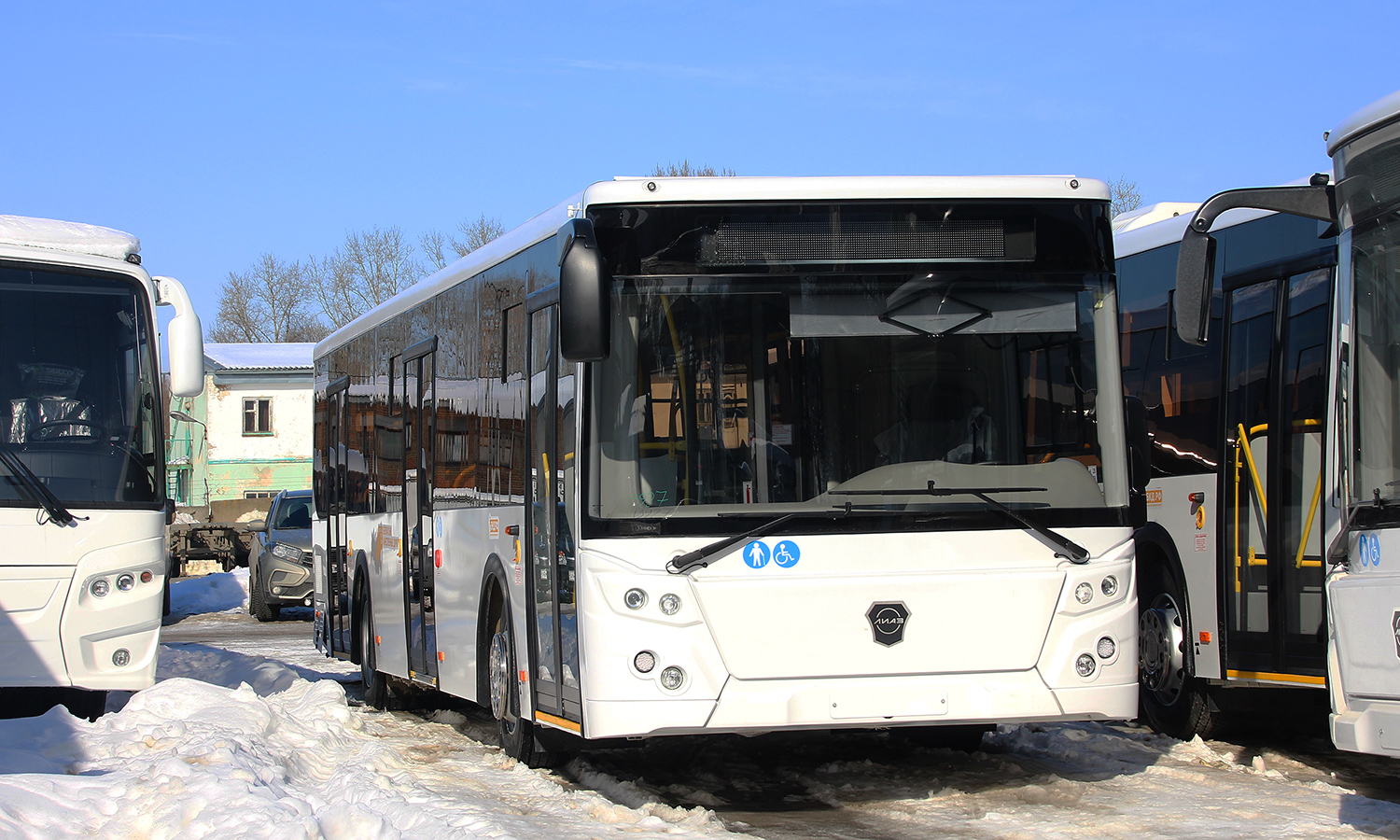 Пензенская область, ЛиАЗ-5292.65 № ЛиАЗ-5292 №13927; Пензенская область — Автобусы без номеров