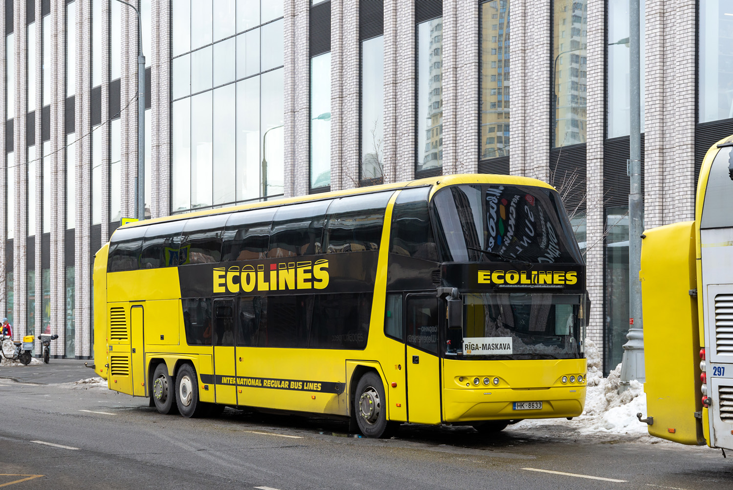 Lotyšsko, Neoplan PB2 N1122/3L Skyliner L č. 230