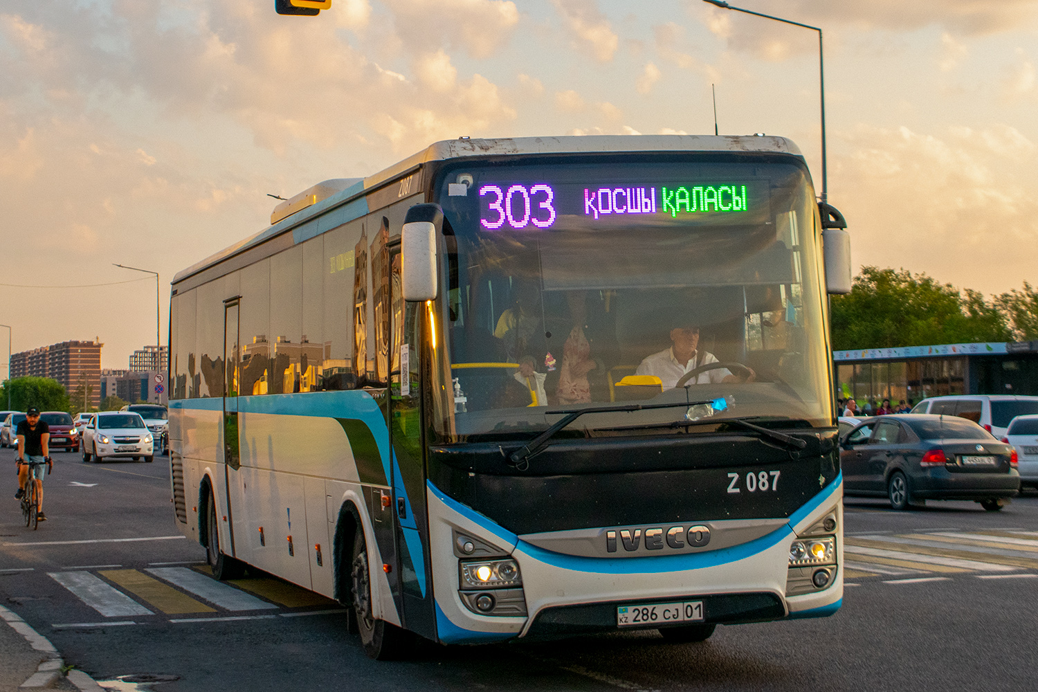 Астана, IVECO Crossway LINE 13M (СарыаркаАвтоПром) № Z087