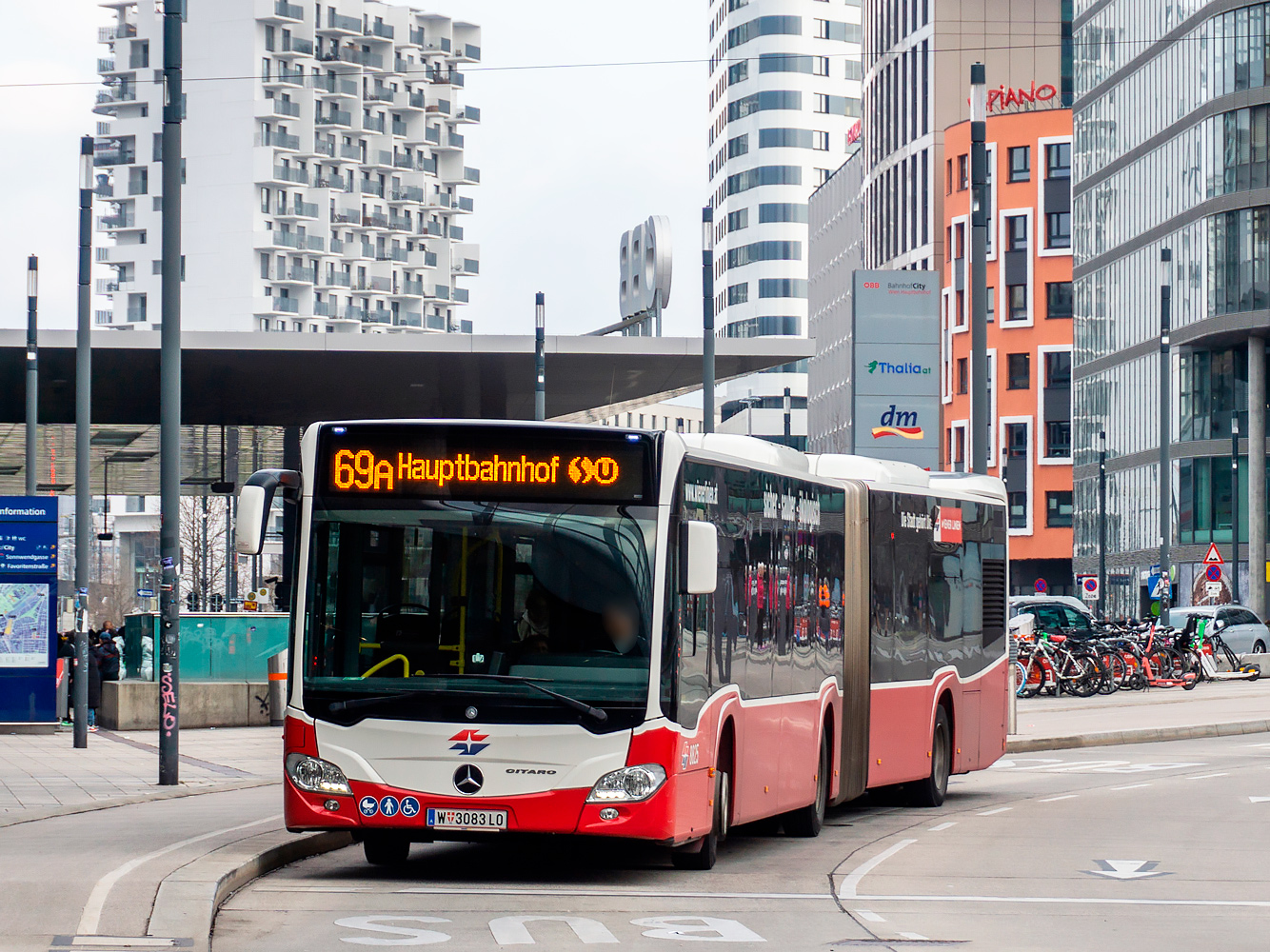 Австрия, Mercedes-Benz Citaro C2 G № 8825