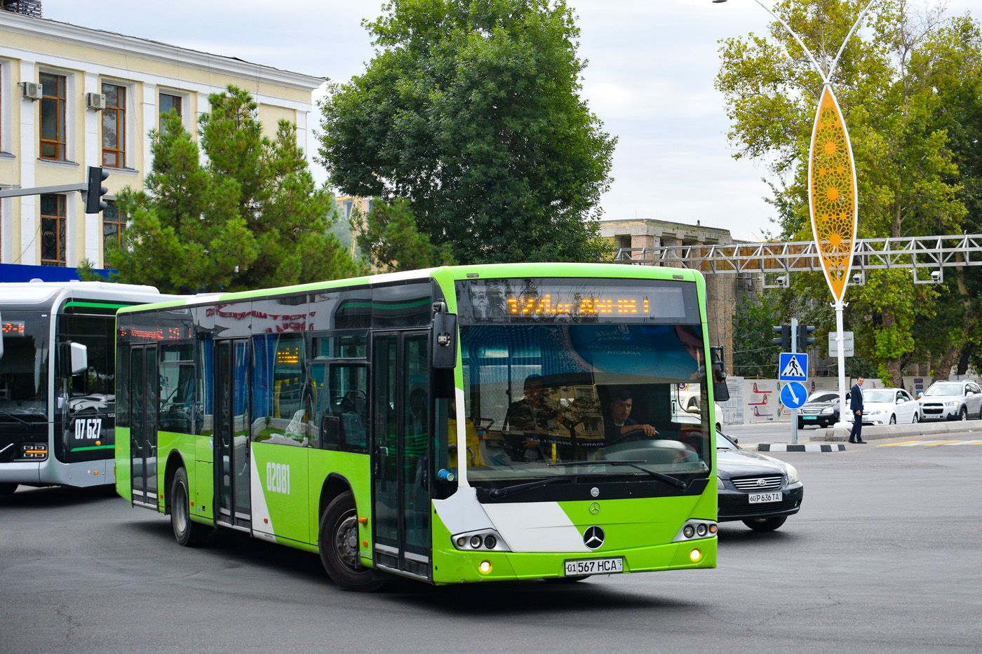 Узбекистан, Mercedes-Benz Conecto II № 02081