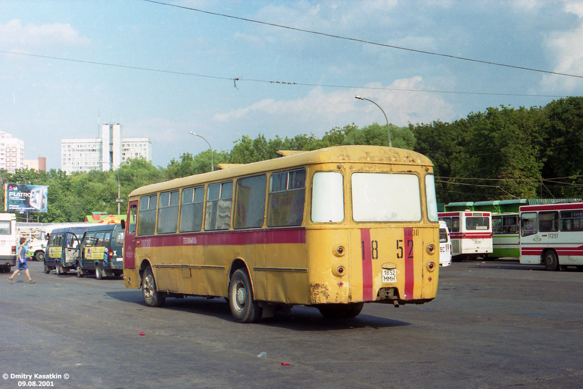 Москва, ЛиАЗ-677М № 11030