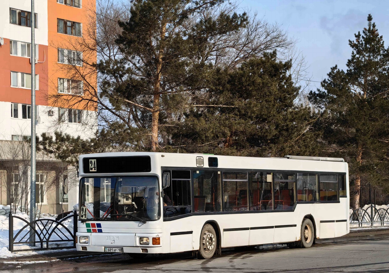 Костанайская вобласць, MAN A10 NL202 № 681 AF 10