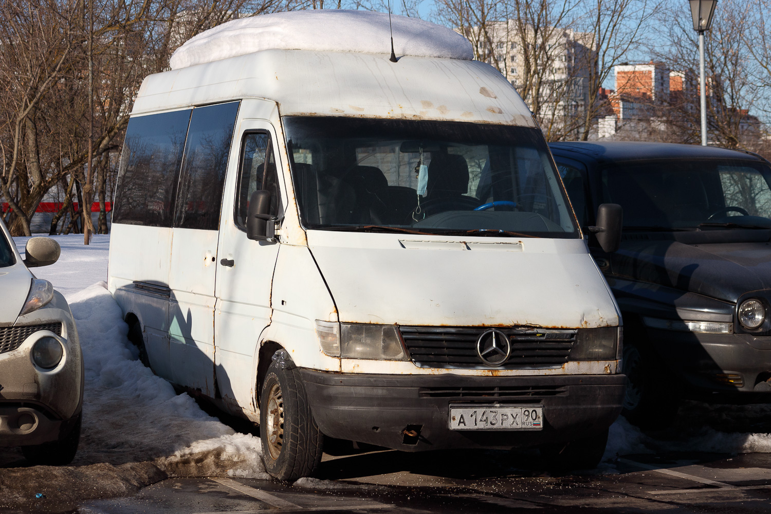 Москва, Mercedes-Benz Sprinter W901/W902 208D № А 143 РХ 90