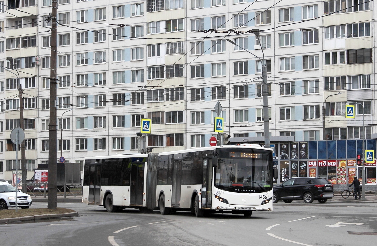Szentpétervár, Volgabus-6271.00 sz.: 1456