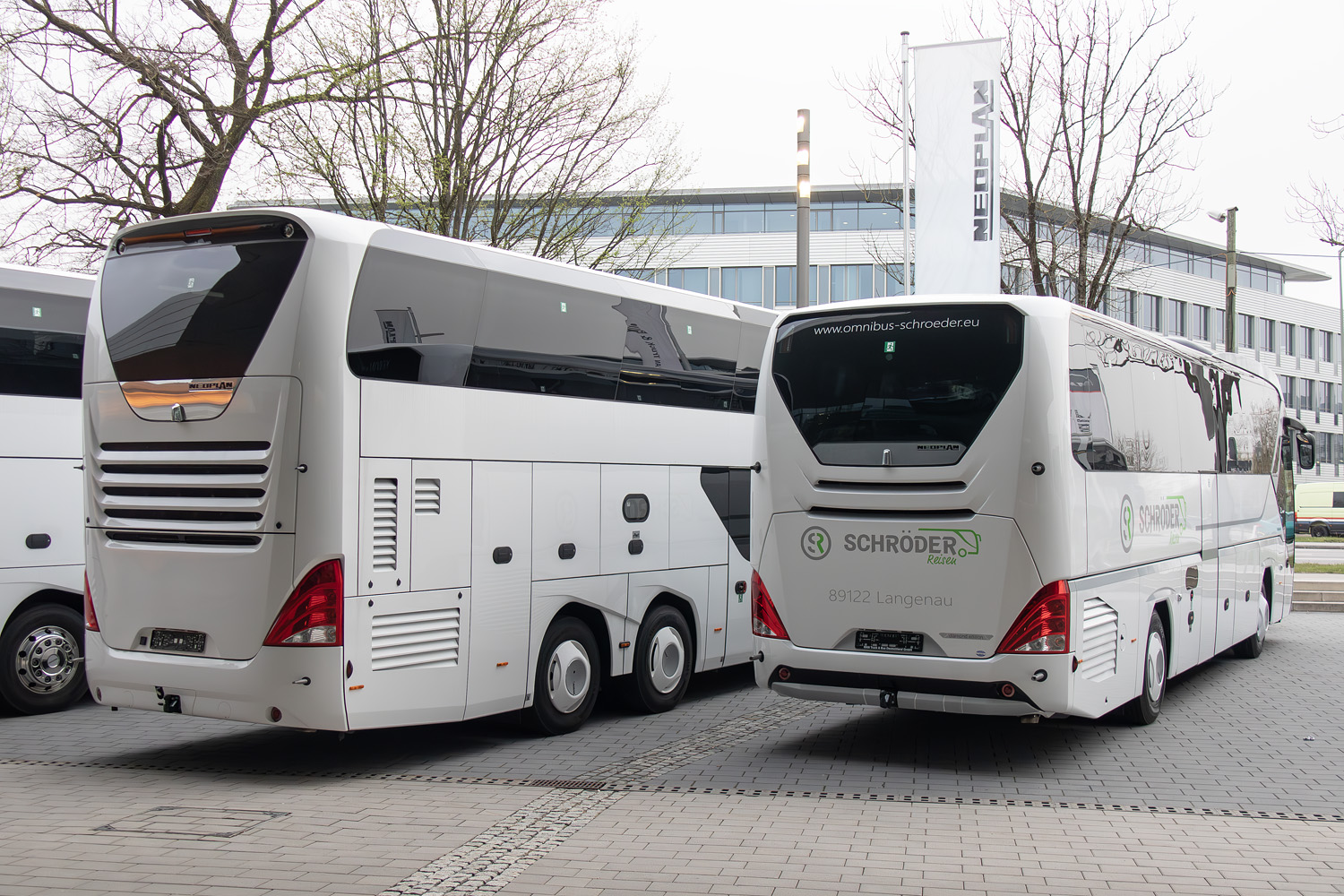 Бавария, Neoplan P21 N2216SHD Tourliner SHD № [P213259]; Бавария — Автобусы без номеров