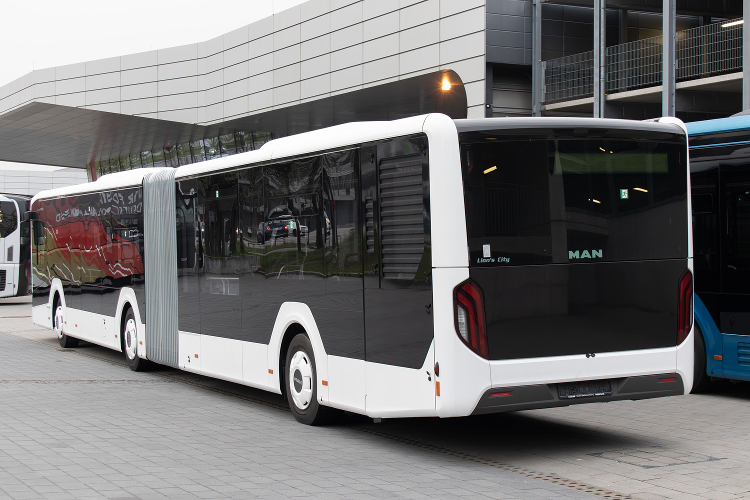 Баден-Вюртемберг, MAN 18C Lion's City 18 NG360 № UL-SC 2466; Бавария — Новые автобусы MAN / Neoplan