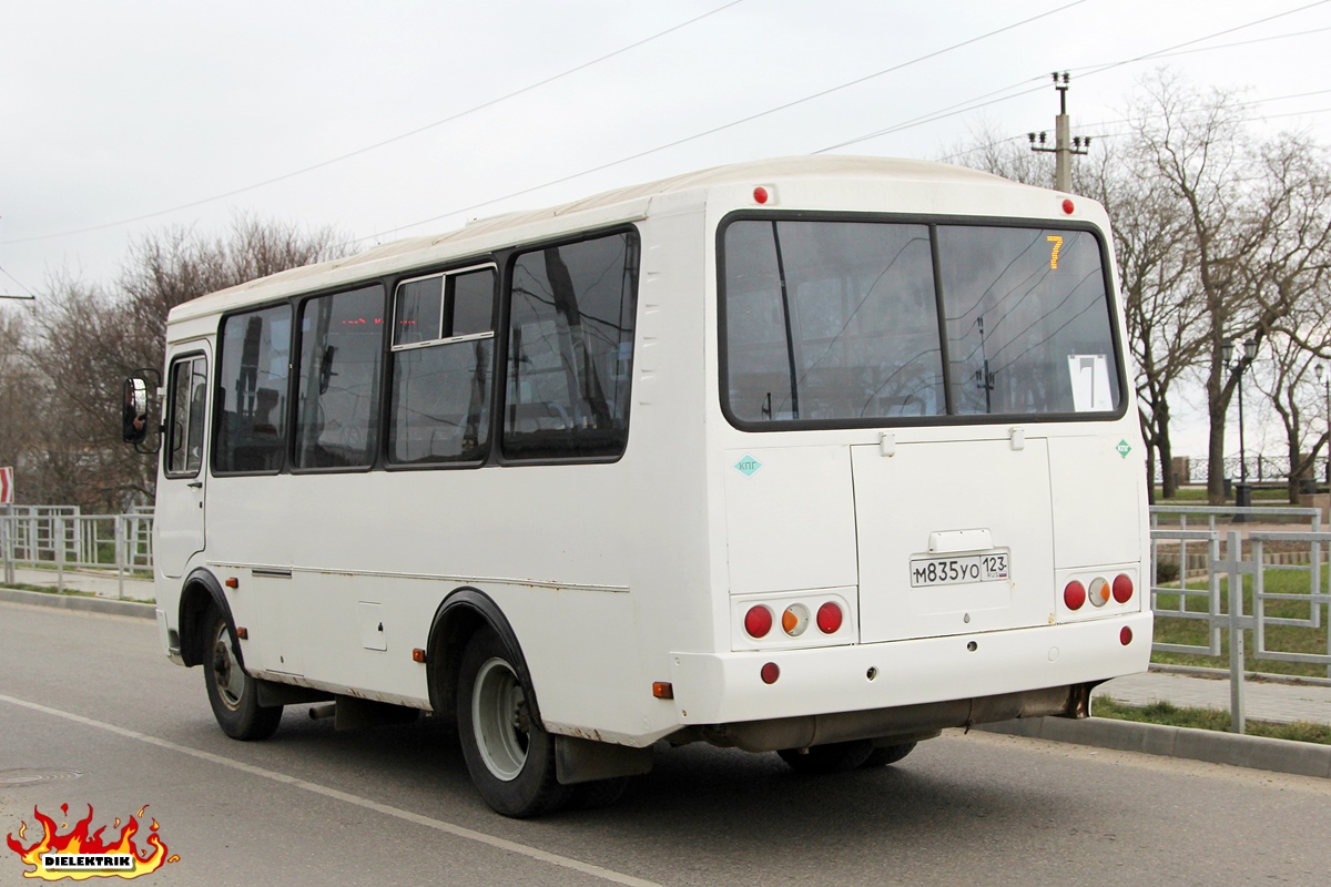 Краснодарский край, ПАЗ-32054 № М 835 УО 123