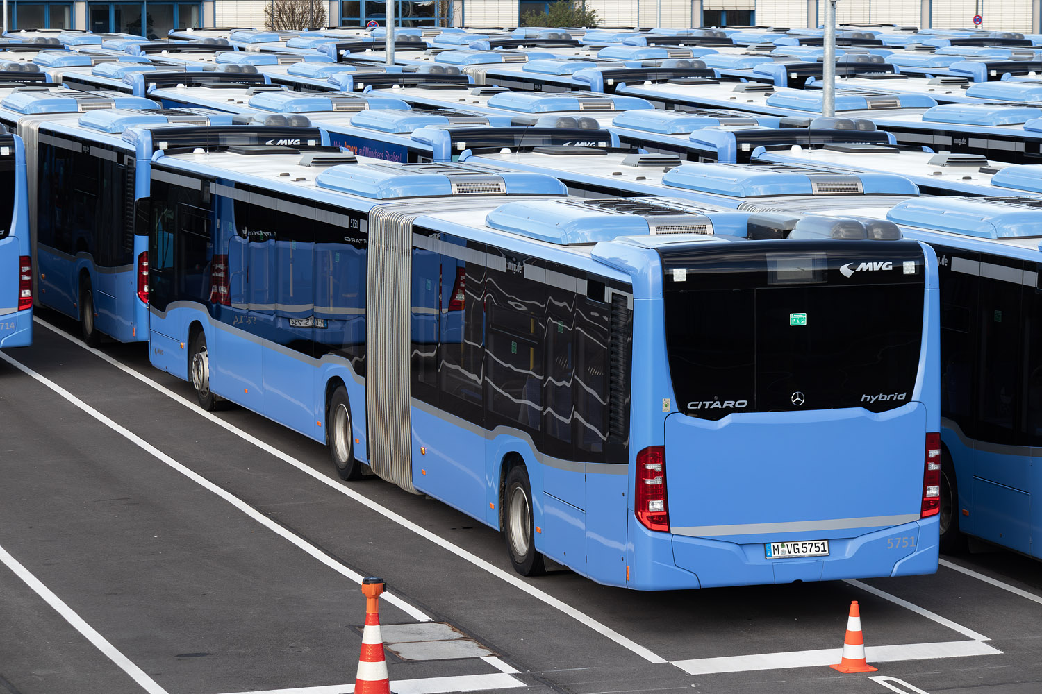 Бавария, Mercedes-Benz Citaro C2 G hybrid № 5751