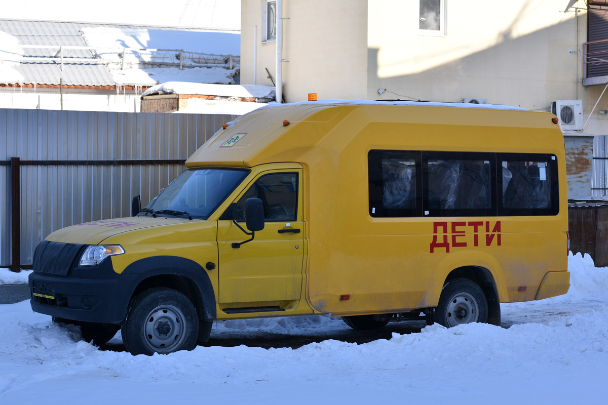 Jakutföld, UAZ-128801 sz.: КМ 594 14