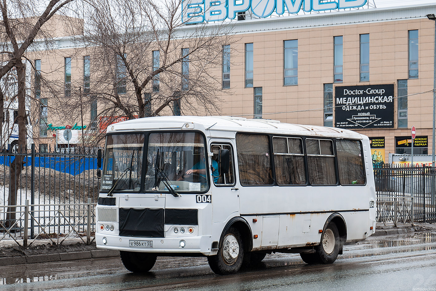 Omsk region, PAZ-32054 # 004