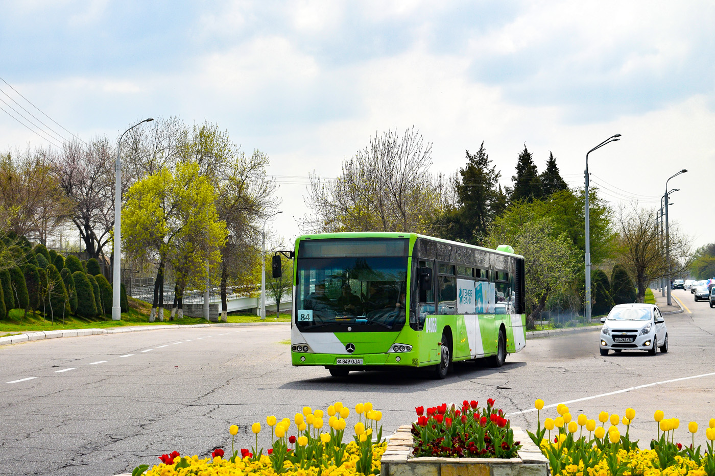 Узбекистан, Mercedes-Benz Conecto II № 04068
