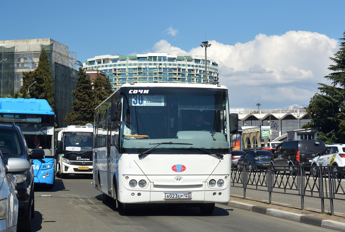 Краснодарский край, Hyundai County Kuzbas HDU2 № А 023 ЕР 123