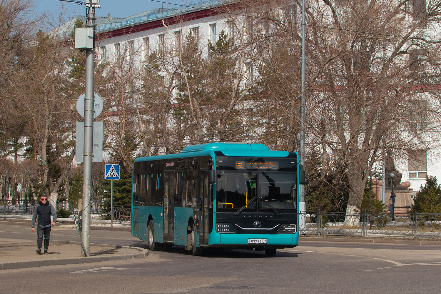 Karagandy province, Yutong ZK6116HG (QazTehna) Nr. 819 BG 01