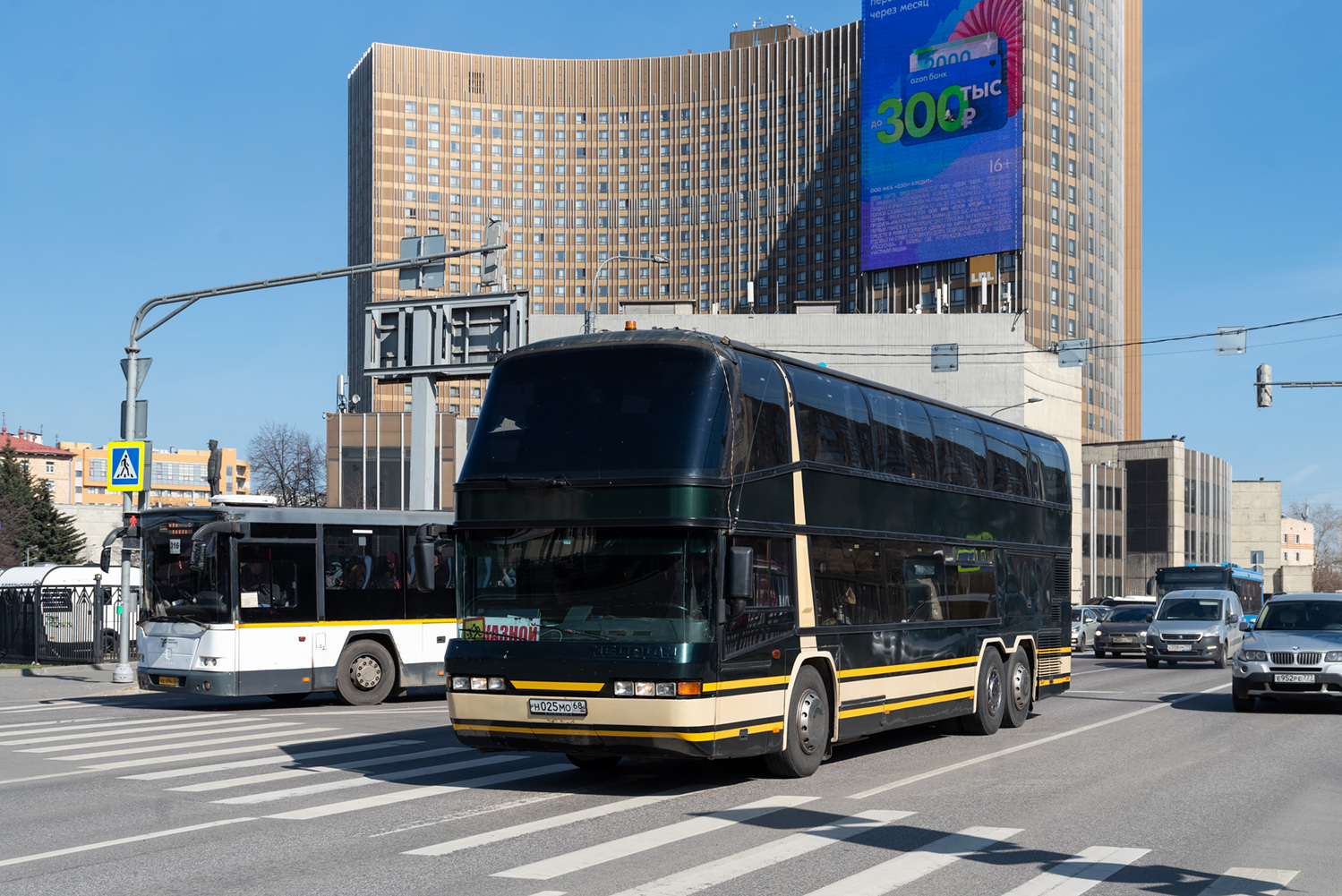 Тамбовская область, Neoplan N122/3 Skyliner № Н 025 МО 68