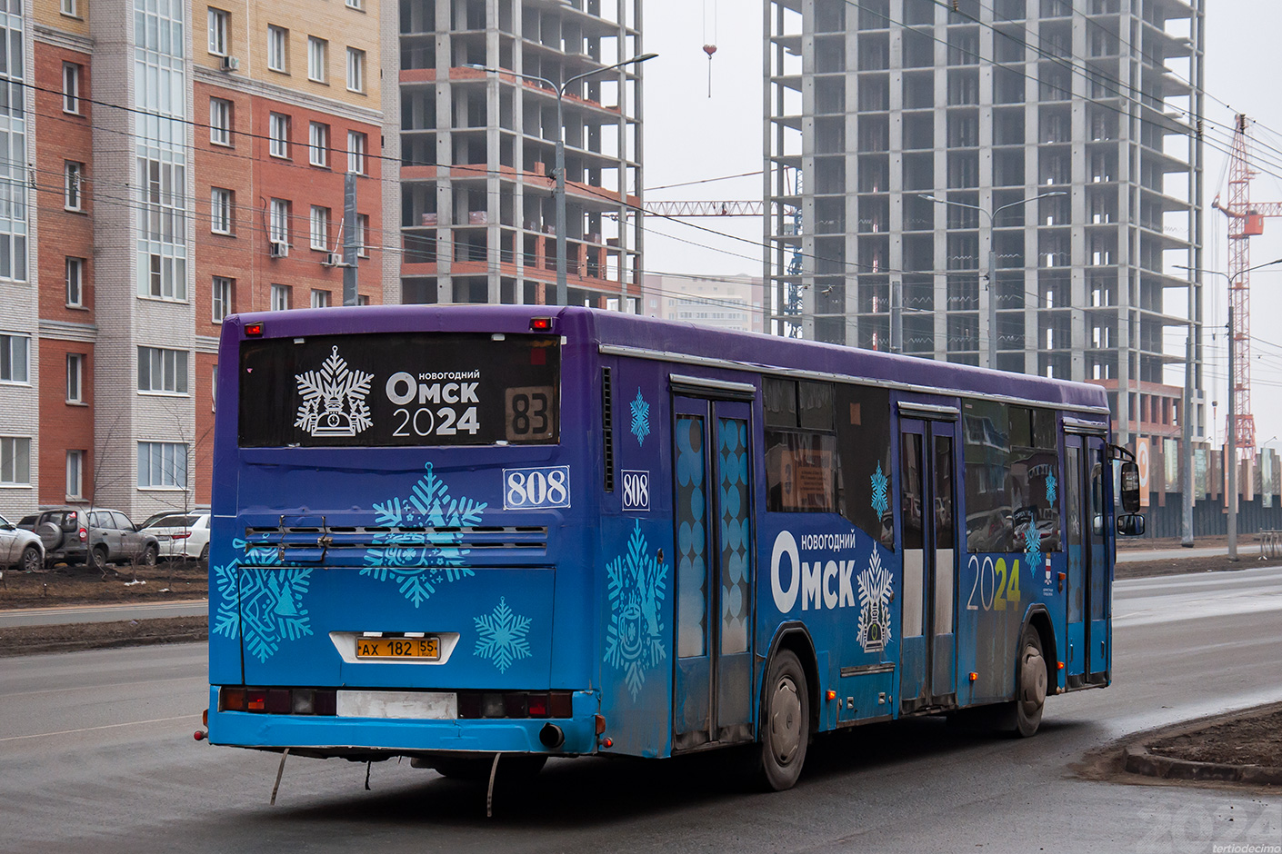 Omsk region, NefAZ-5299-30-32 # 808