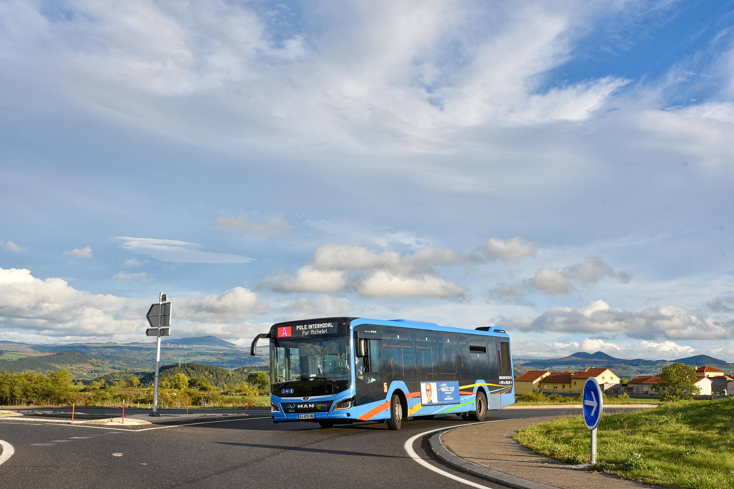 Францыя, MAN 12C Lion's City 12 NL330 EfficientHybrid № H2