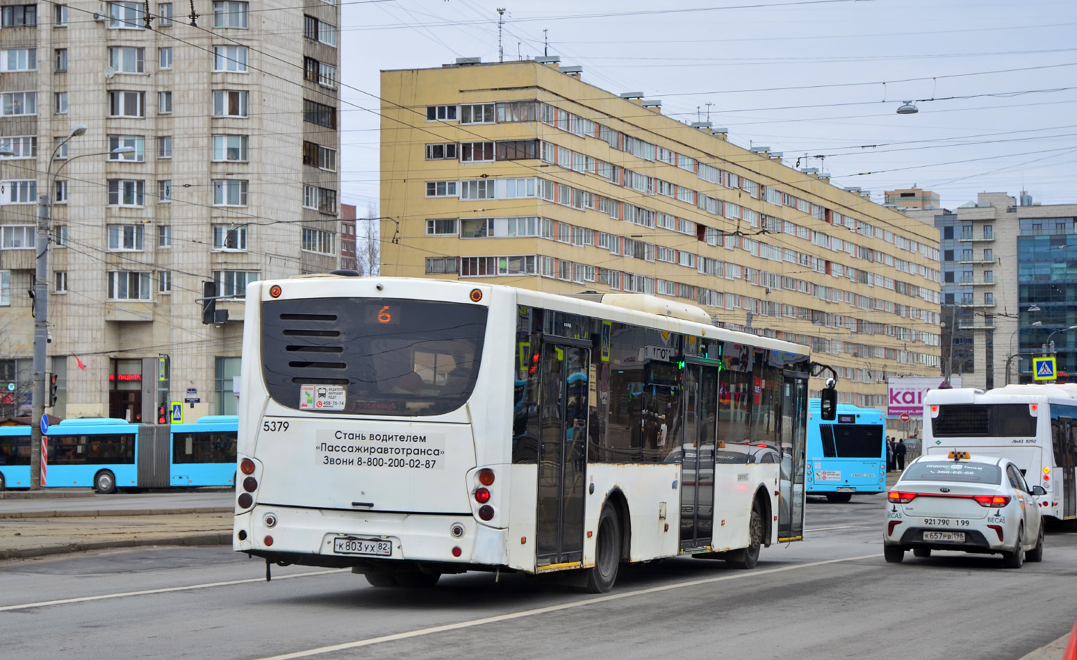 Санкт-Петербург, Volgabus-5270.00 № 5379; Санкт-Петербург, ЛиАЗ-5292.67 (CNG) № Н 094 ЕК 797