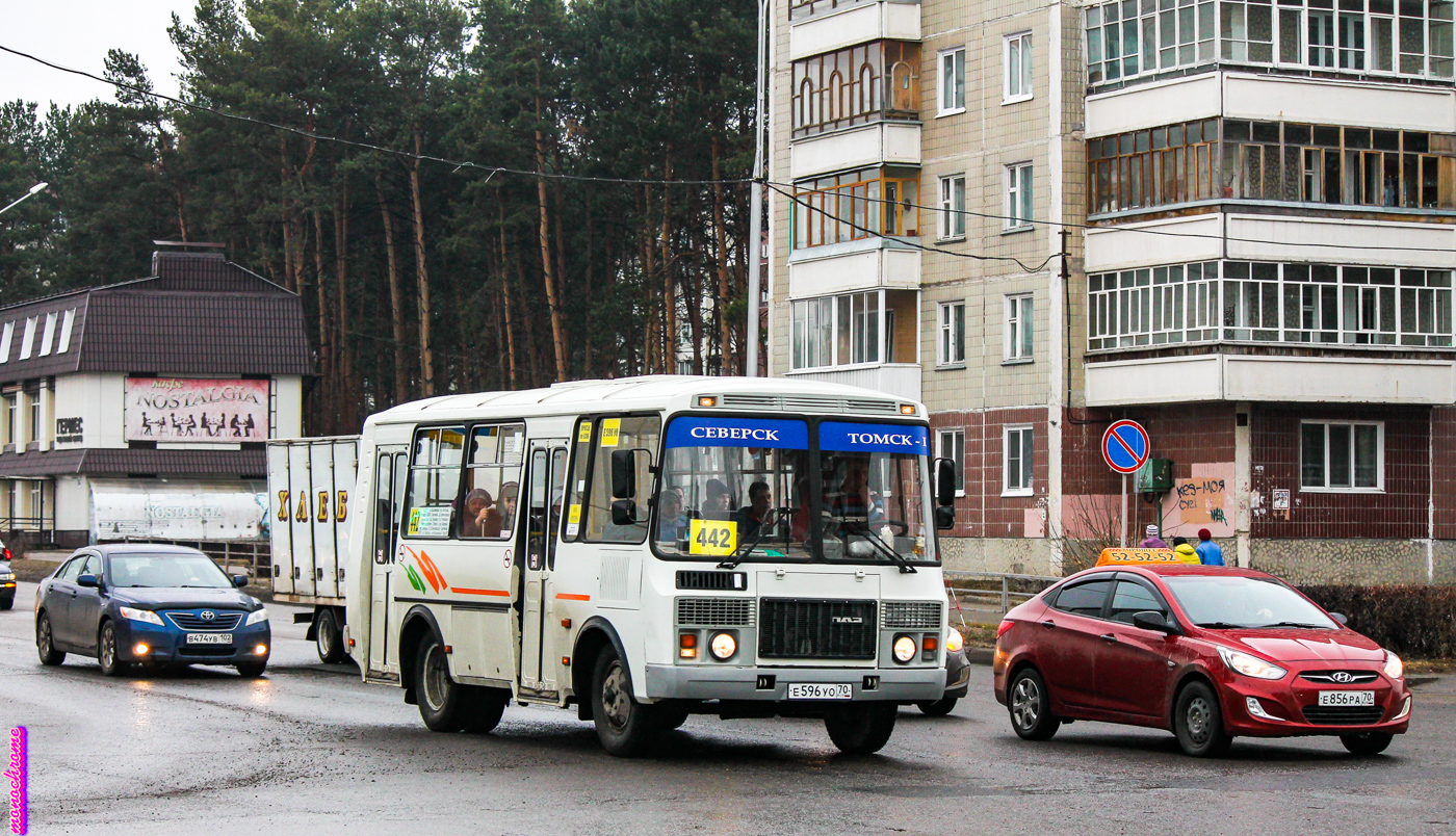 Томская область, ПАЗ-32054 № Е 596 УО 70