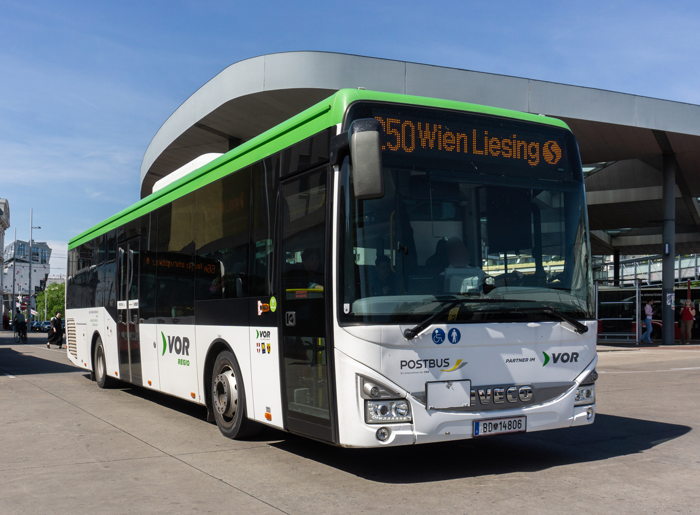 Австрия, IVECO Crossway LE LINE 12M № BD 14806