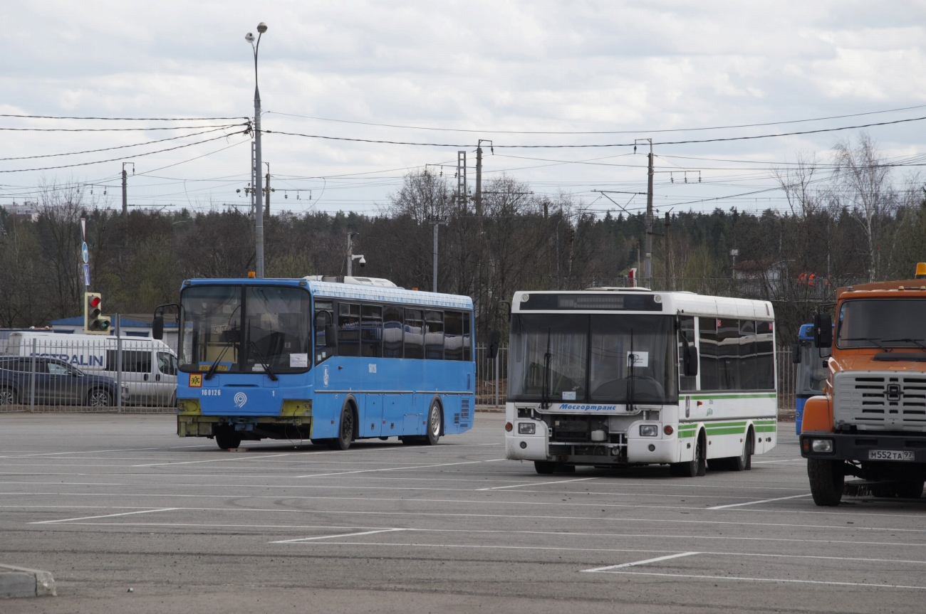 Москва, ПАЗ-3237-01 № Т 986 ТС 199; Москва, ЛиАЗ-5256.13 № ЕО 653 77