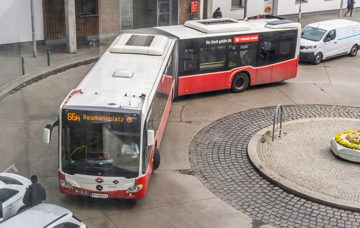 Австрия, Mercedes-Benz Citaro C2 G № 8015