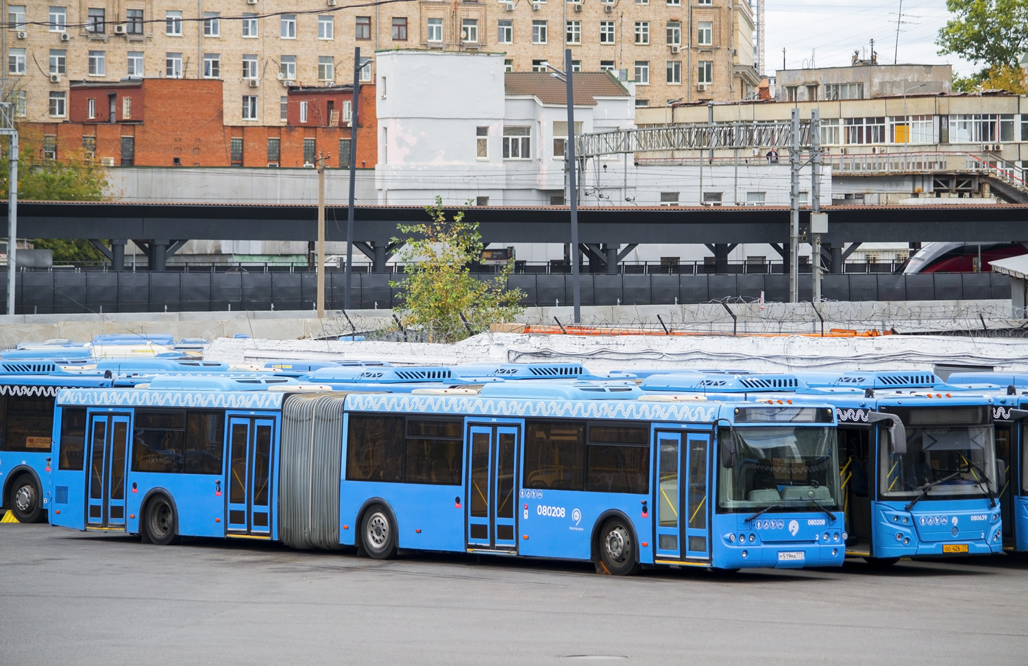 Москва, ЛиАЗ-6213.22 № 080208