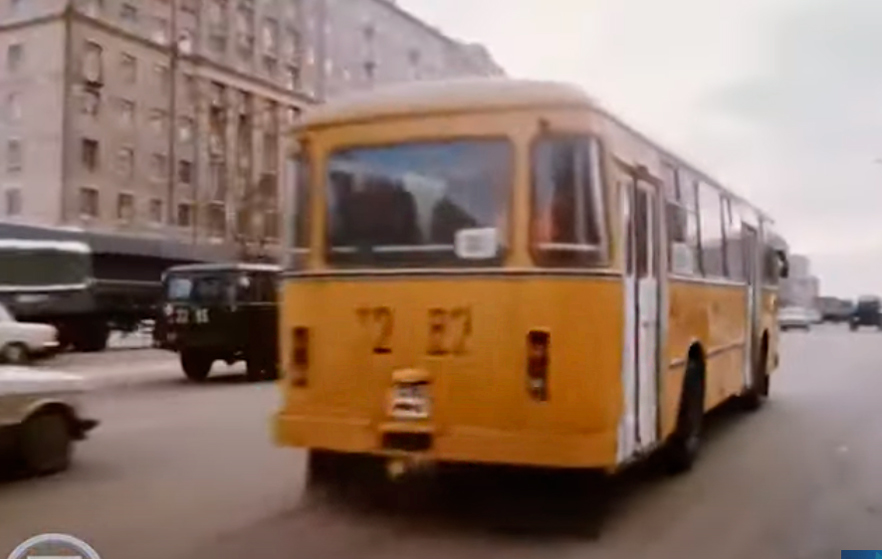 Moscow, LiAZ-677M # 3282 МНА