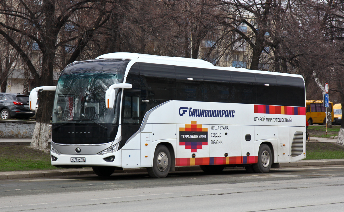 Башкортостан, Yutong C12PRO (ZK6128H) № Н 778 ВК 702