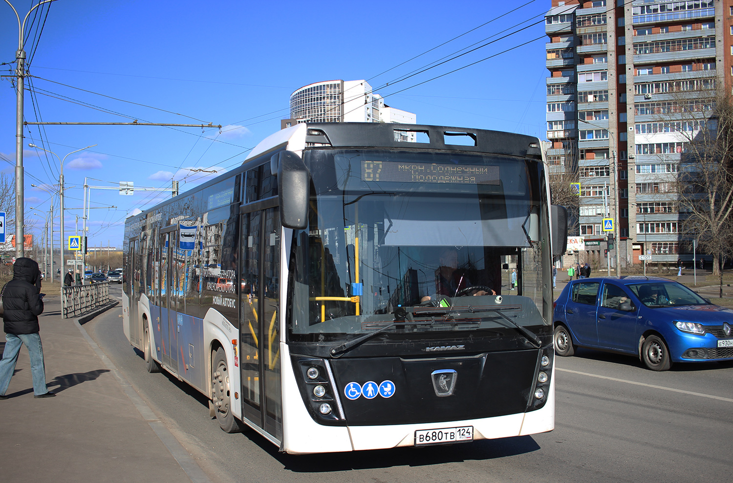 Красноярский край, НефАЗ-5299-40-52 № В 680 ТВ 124