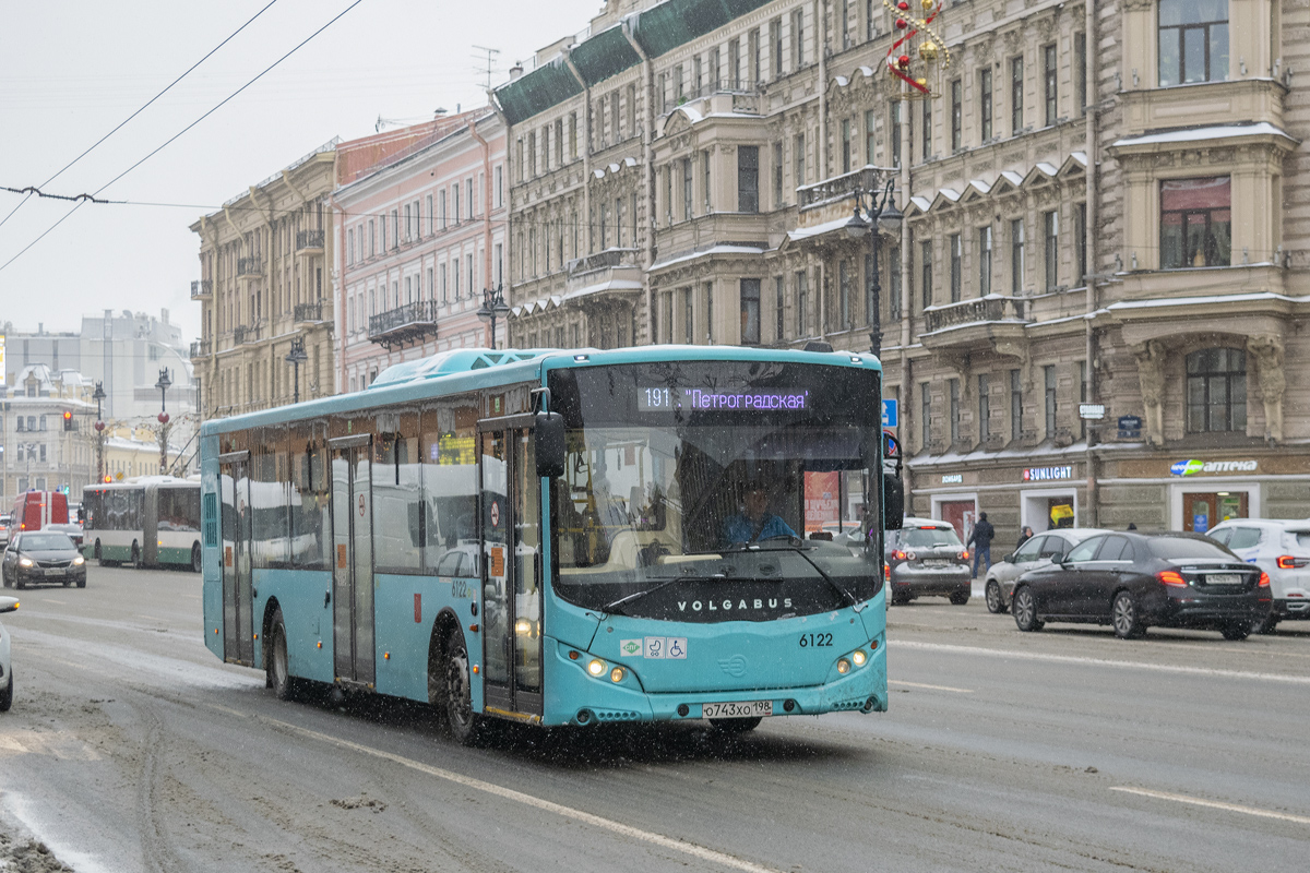 Saint Petersburg, Volgabus-5270.G2 (LNG) # 6122